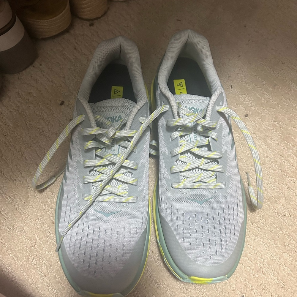 Hoka Women's Torrent 3 - Picture 3 of 6